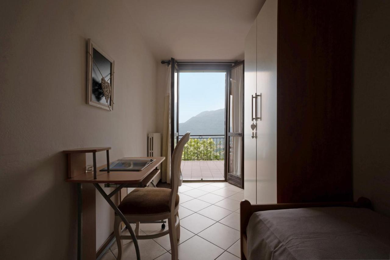 티날레 Stella Del Garda 2 Con Terrazza 아파트 외부 사진